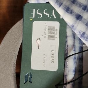 Lysse top with buttons pocket nwt